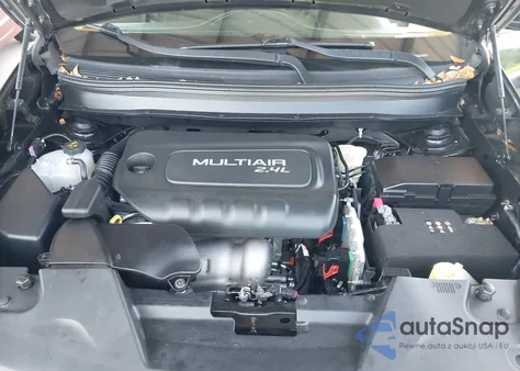 2015 Jeep Cherokee Latitude из США, поврежденный, VIN 1C4PJMCB1FW583779